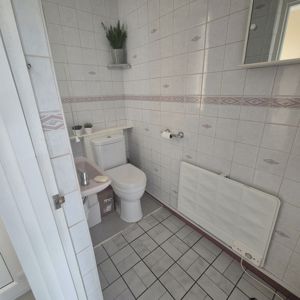 Cloakroom- click for photo gallery